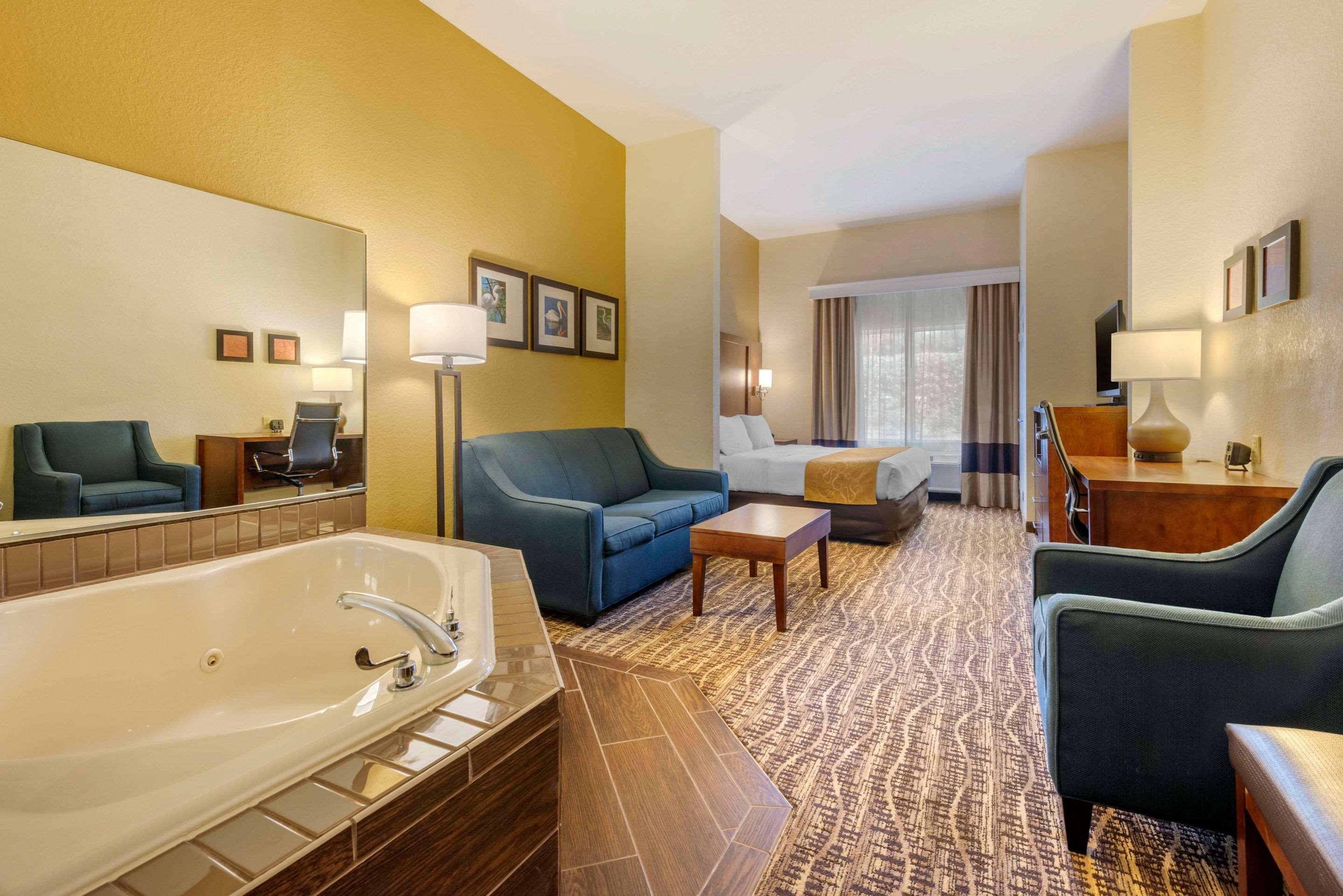 Comfort Lady - The Villages Lady Lake