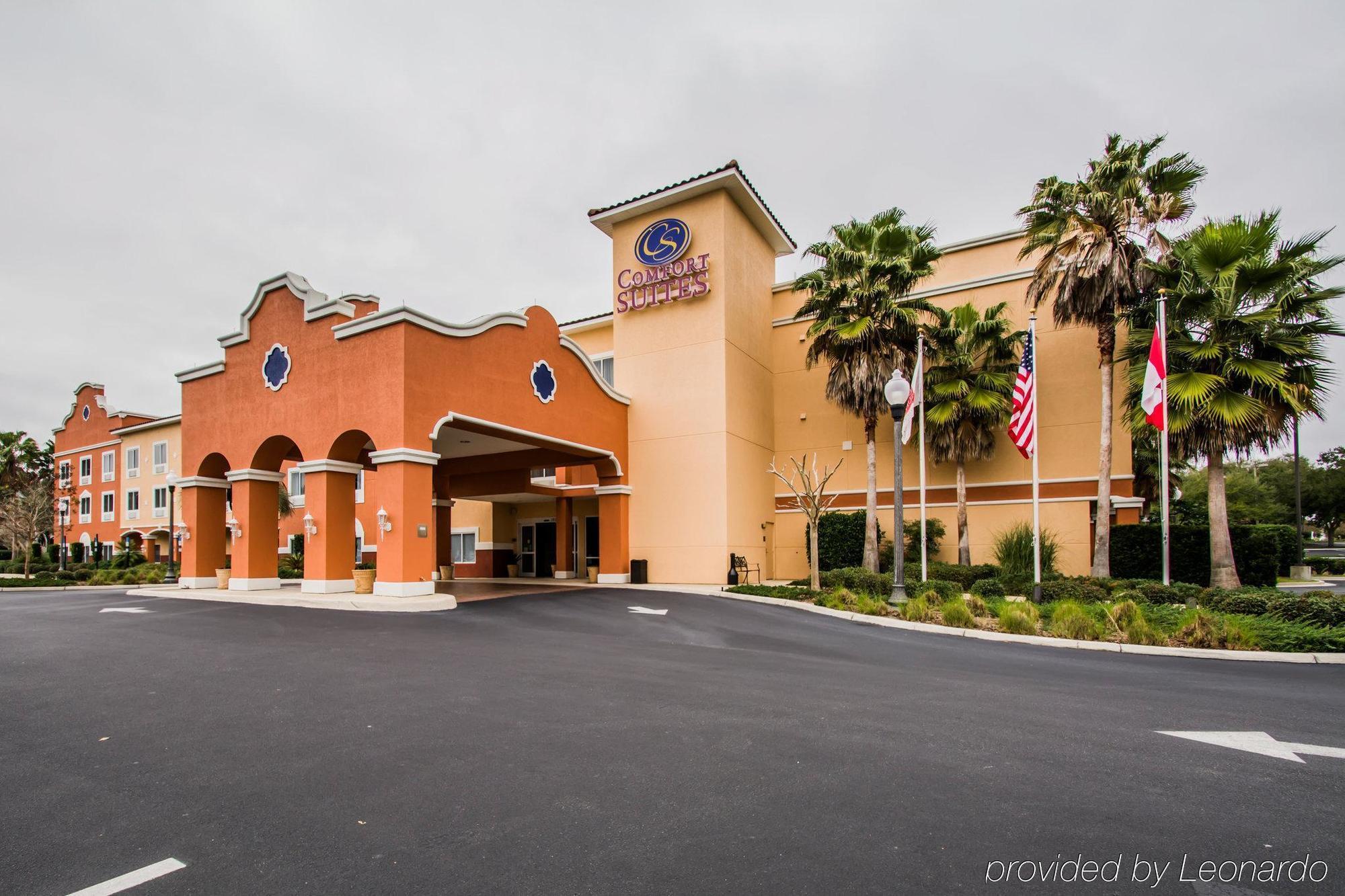 Comfort Lady - The Villages 3*